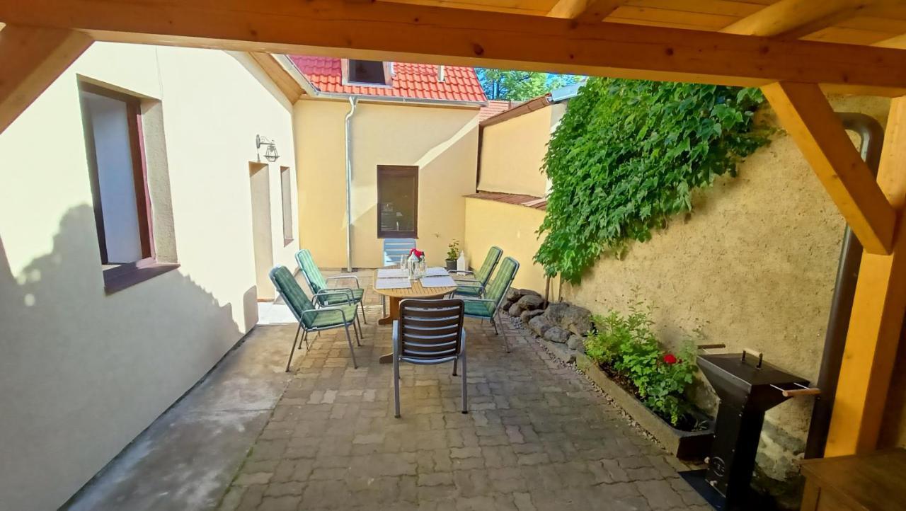 Atrium House - Netolice Appartement Buitenkant foto